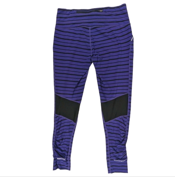 Athleta Relay Purple Stripe Tight/Legging Sz M EUC - Picture 5 of 14